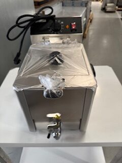 Friteuse électrique 8 L / monophasé