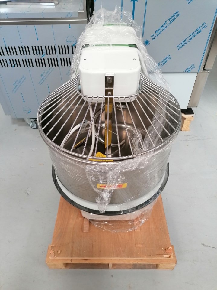 Pétrin 53L à tête relevable – Image 2