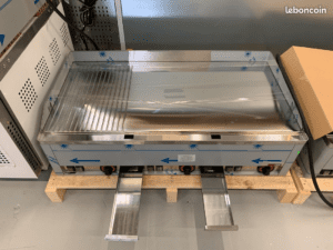 Plancha plaque a snacker electrique 99cm 2/3 lisse ; 1/3 rainuree