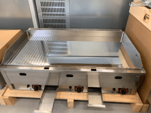 Plancha plaque a snacker gaz chrome 99 cm 2/3 lisse 1/3 rainuree