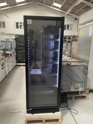 ARMOIRE A BOISSON 1 PORTE FULL BLACK INTEGRAL LED