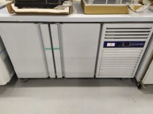 TABLE POSITIVE 2 PORTES