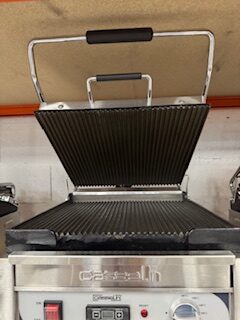 GRILL PANINI XL PREMIUM RAINURÉE / RAINURÉE AVEC MINUTEUR – Image 5